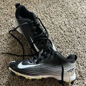 Nike baseball cleats 13C